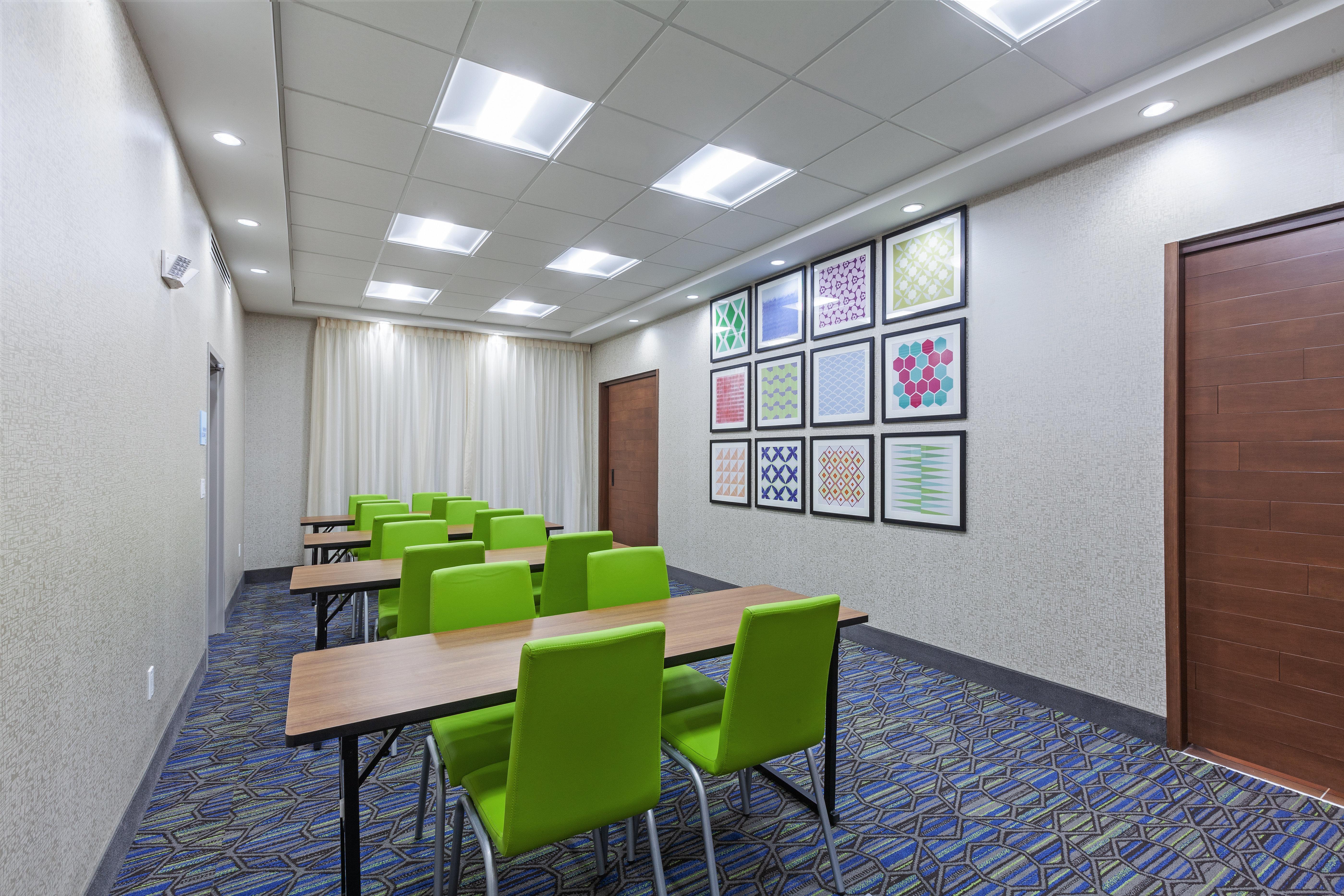 Holiday Inn Express & Suites - Tulsa Northeast - Owasso By Ihg Exterior foto